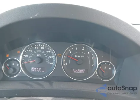 2010 Jeep Grand Cherokee Laredo z USA, uszkodzony, nr VIN 1J4PR4GK7AC148689